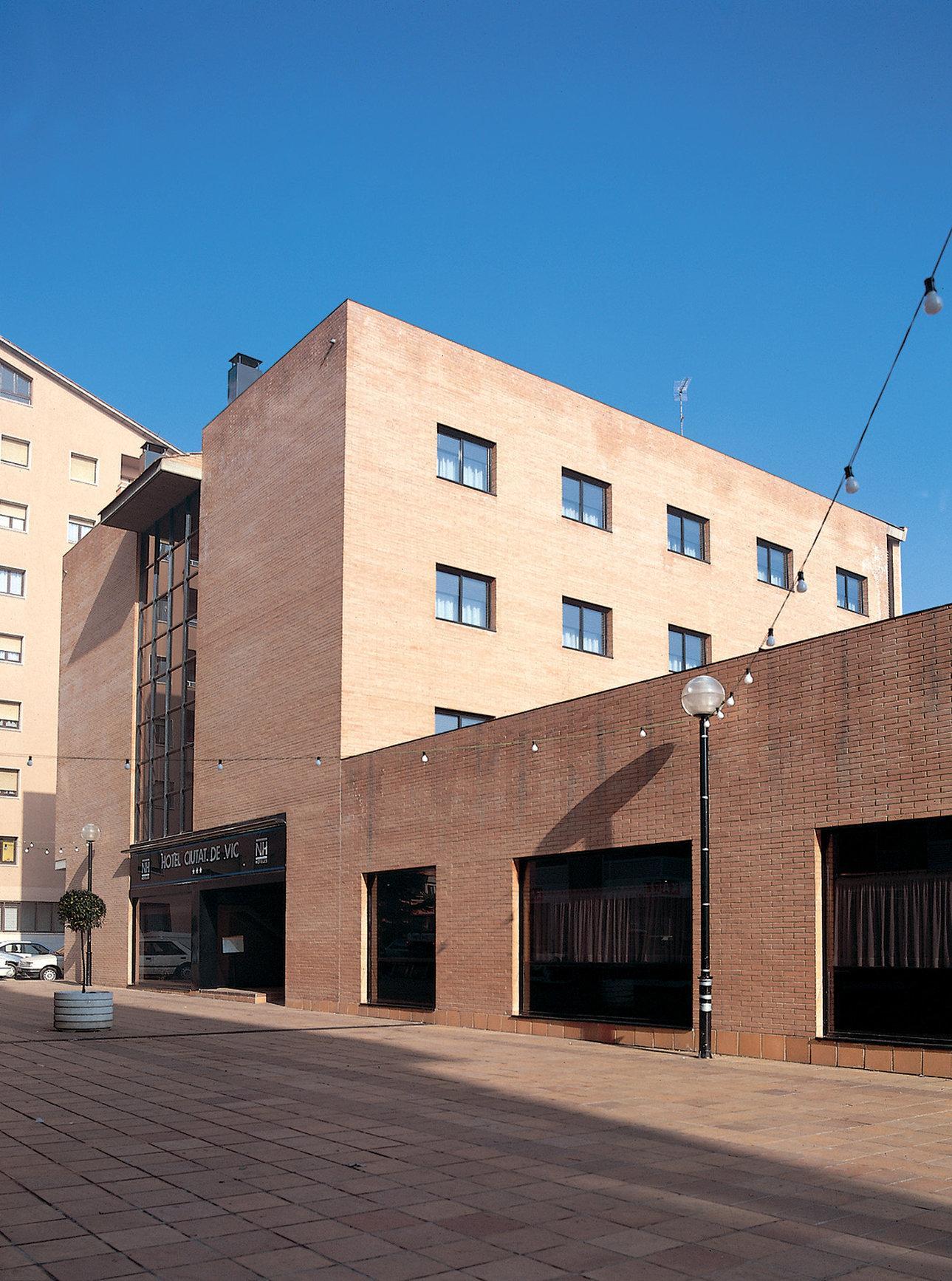 Up Rooms Vic Hotel Εξωτερικό φωτογραφία
